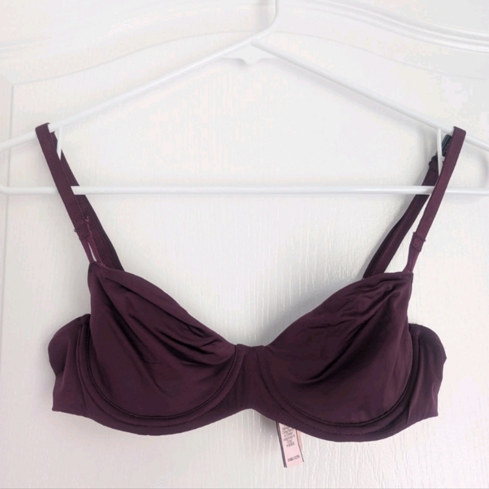 Victoria's Secret Dream Angels Pushup Without Padding Underwrite Bra Red 34B